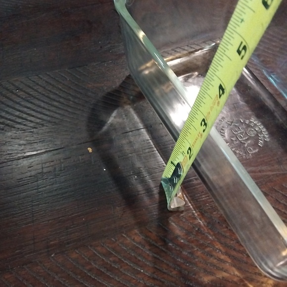 Pyrex loaf pan - Picture 5 of 5